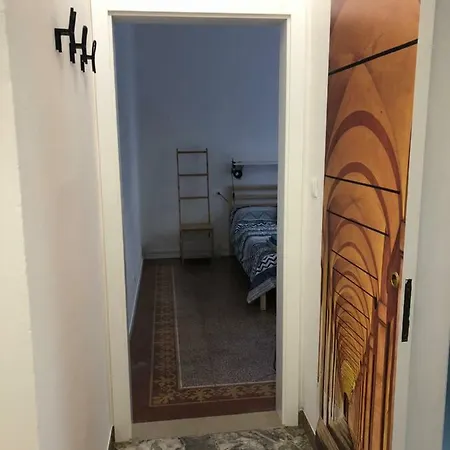 A Due Passi Da .. * Bologna